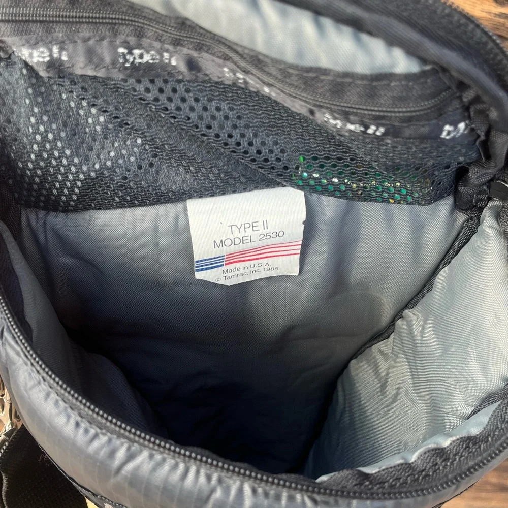 VINTAGE | Tamrac Type II Model 2530 Camera Bag Gray Foam Padding Shoulder Strap